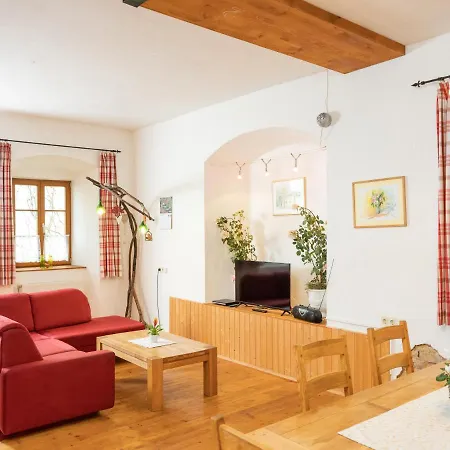 شقة Zum Kapuziner بويزدورف