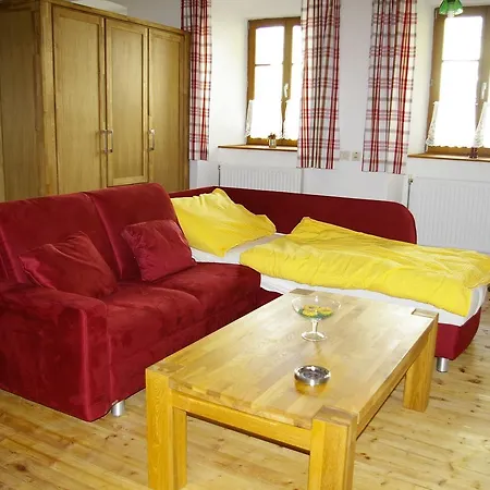 Zum Kapuziner Apartment Poysdorf