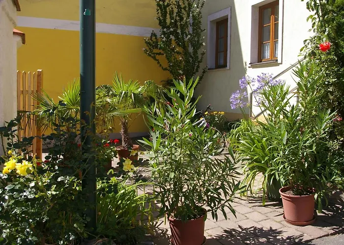 Lejlighed Zum Kapuziner Poysdorf